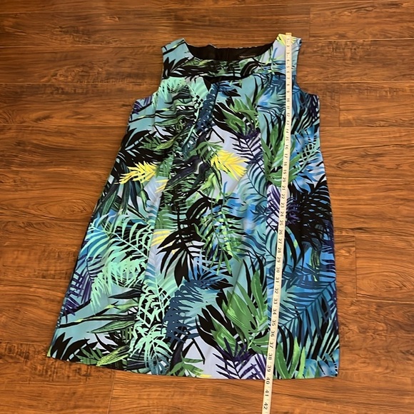 Connected Apparel Plus-Sized Sleeveless Tropical Midi Dress, Sz. 24. - Picture 9 of 12